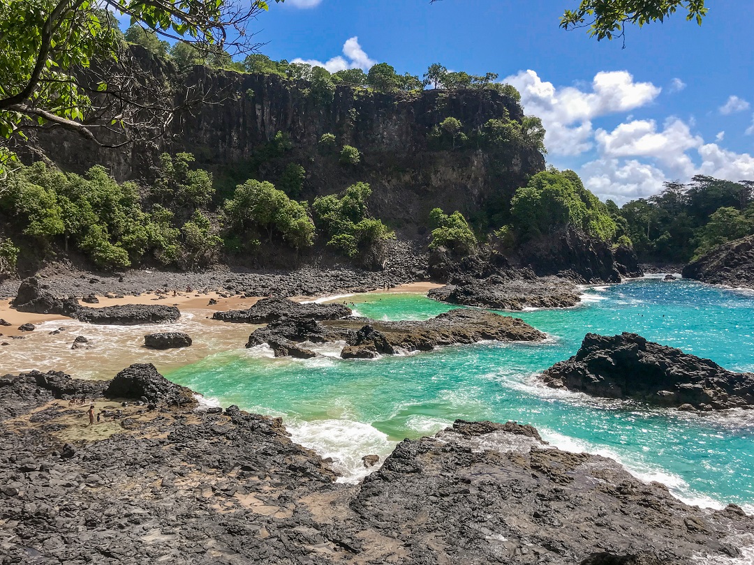 Baia dos Porcos em Fernando de Noronha