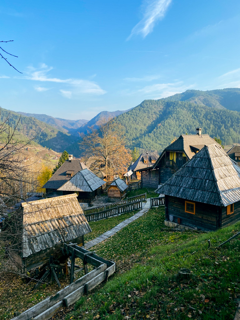 Drvengrad em Mokra Gora