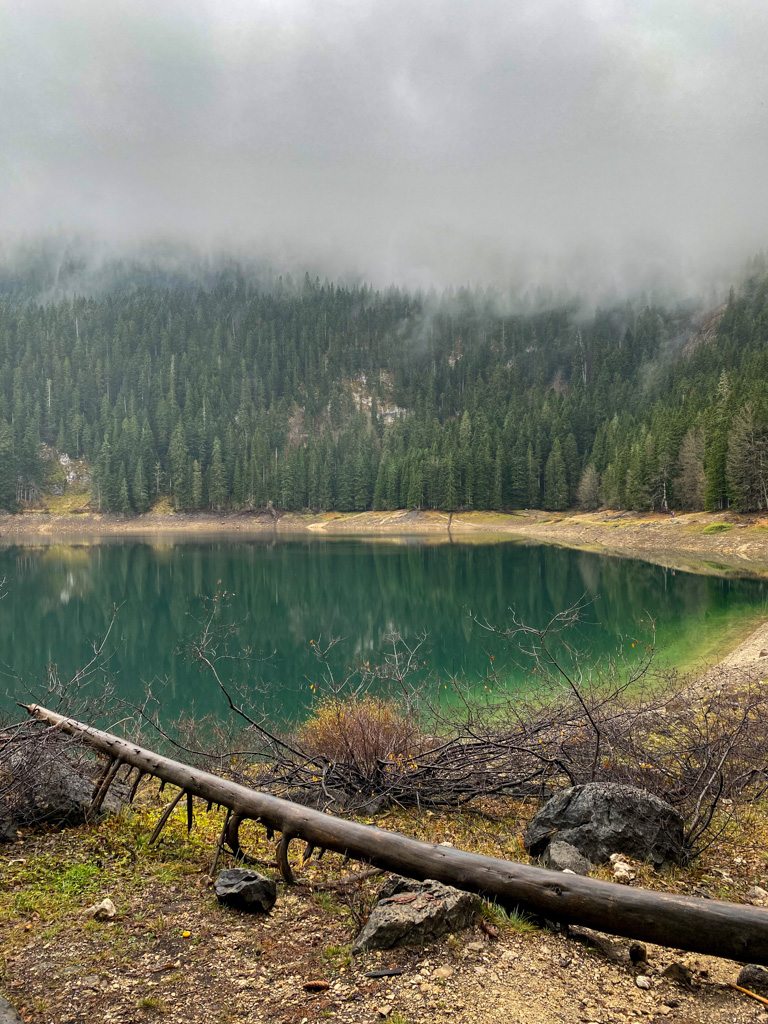 Lago Negro no Parque Durmitor